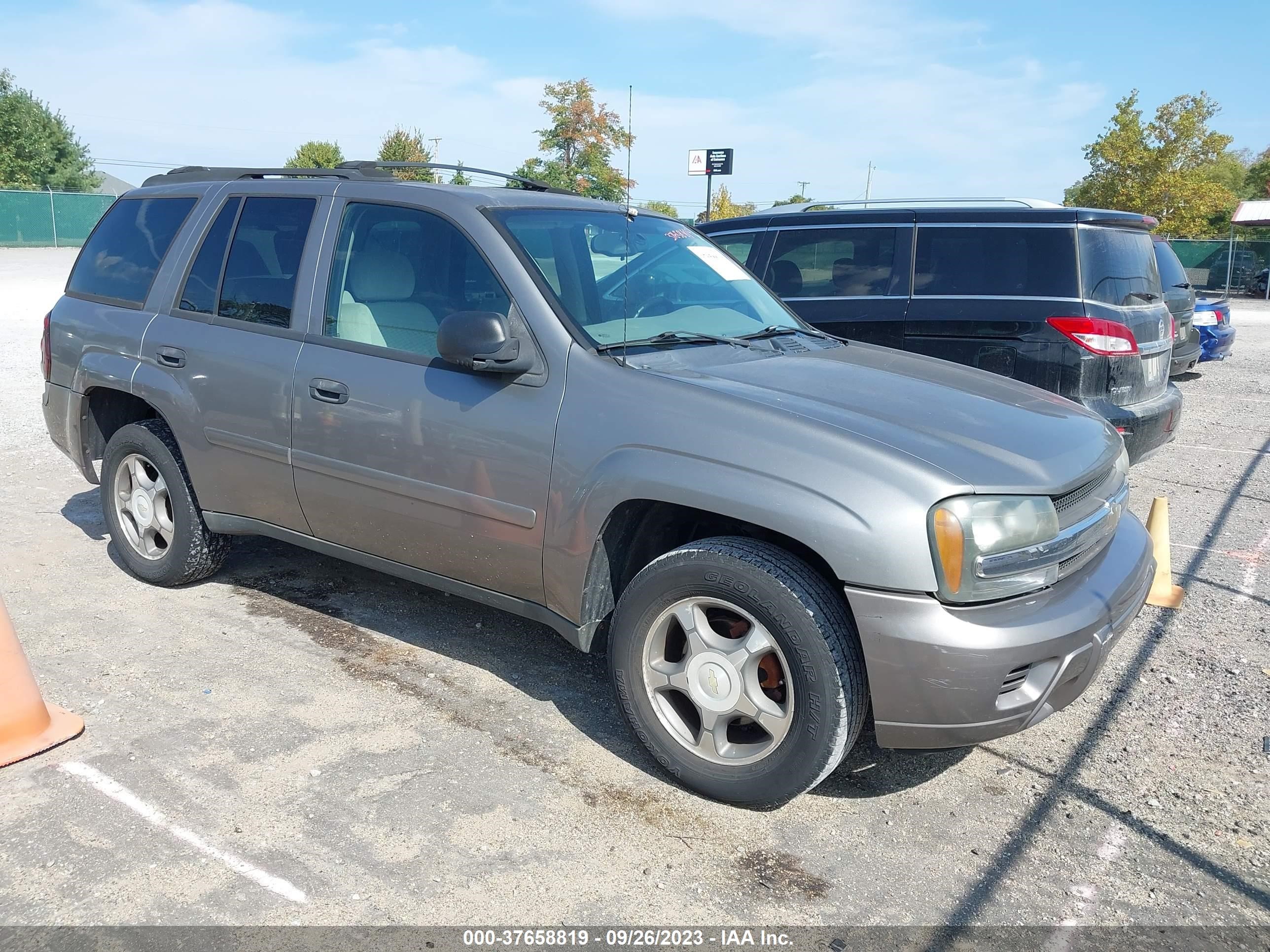 Photo 0 VIN: 1GNDT13S972217029 - CHEVROLET TRAILBLAZER 