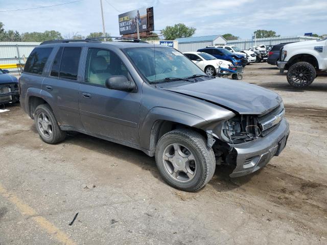 Photo 3 VIN: 1GNDT13S982122018 - CHEVROLET TRAILBLAZE 