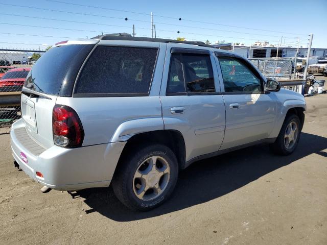 Photo 2 VIN: 1GNDT13S982190514 - CHEVROLET TRAILBLAZE 