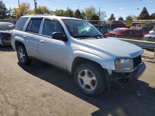 Photo 3 VIN: 1GNDT13S982190514 - CHEVROLET TRAILBLAZE 