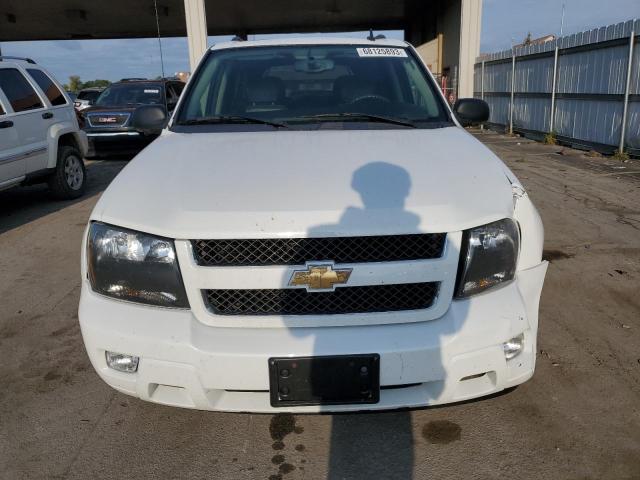 Photo 4 VIN: 1GNDT13S982250680 - CHEVROLET TRAILBLAZE 