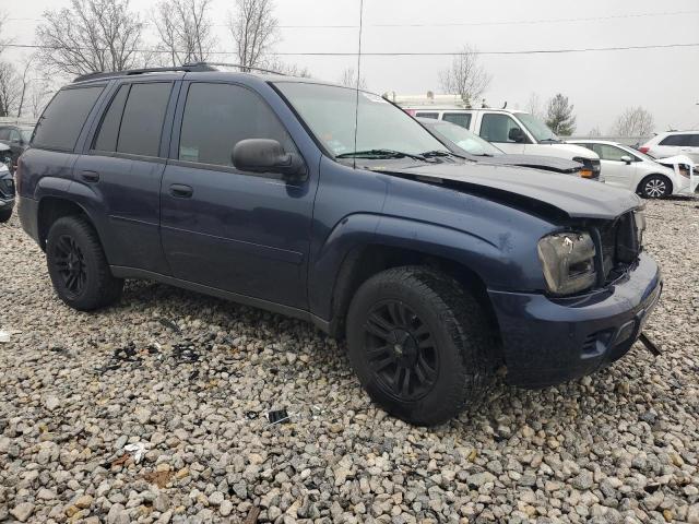 Photo 3 VIN: 1GNDT13S982255653 - CHEVROLET TRAILBLAZE 