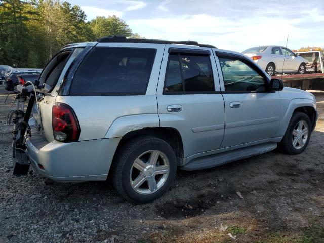 Photo 2 VIN: 1GNDT13S982257595 - CHEVROLET TRAILBLAZE 