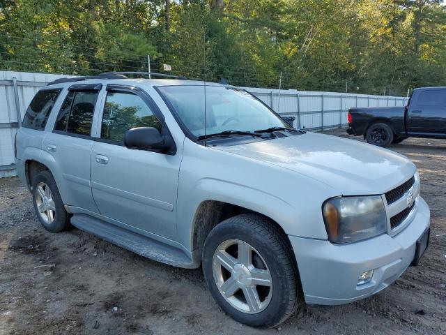 Photo 3 VIN: 1GNDT13S982257595 - CHEVROLET TRAILBLAZE 