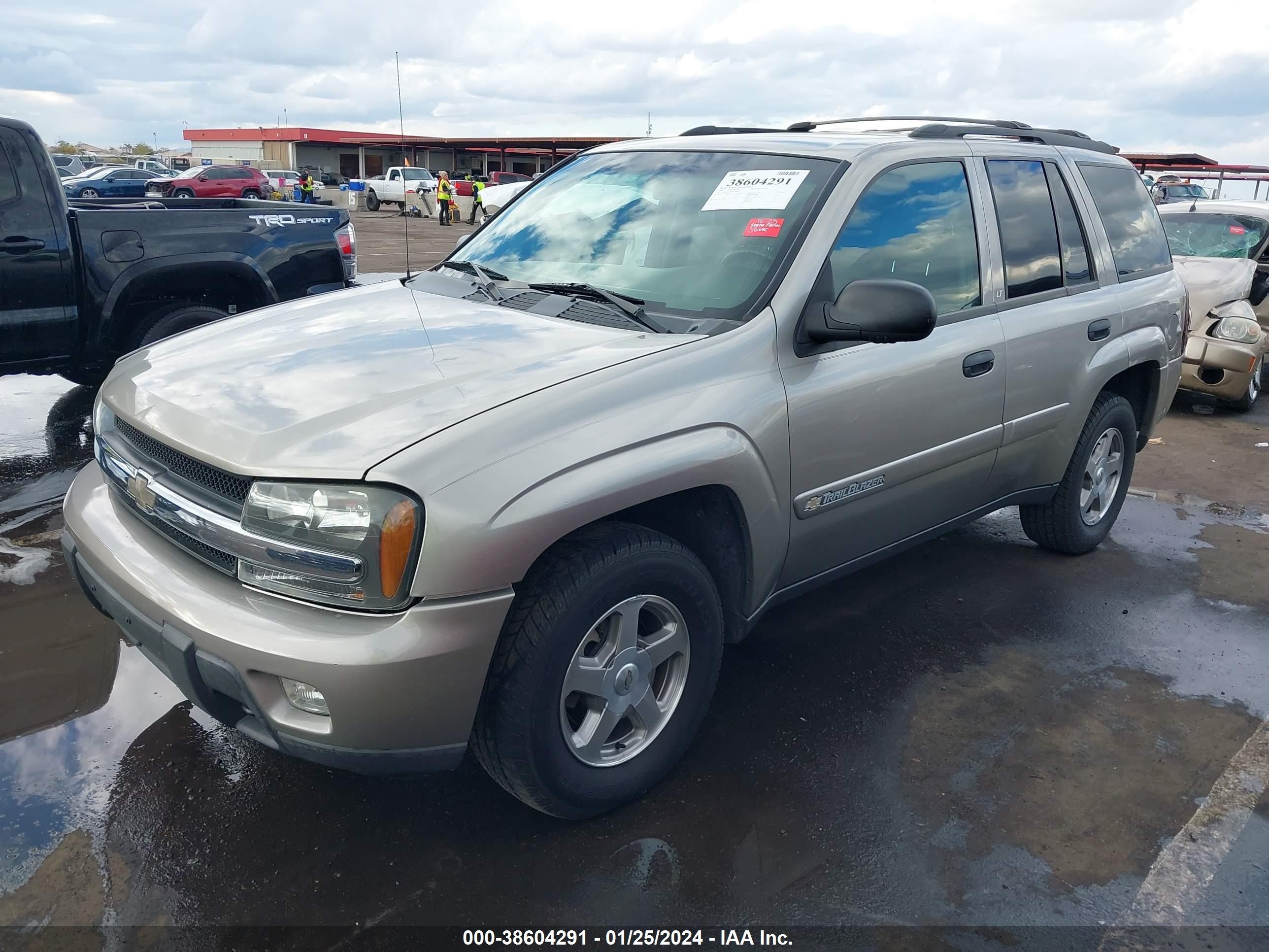 Photo 1 VIN: 1GNDT13SX32393808 - CHEVROLET TRAILBLAZER 