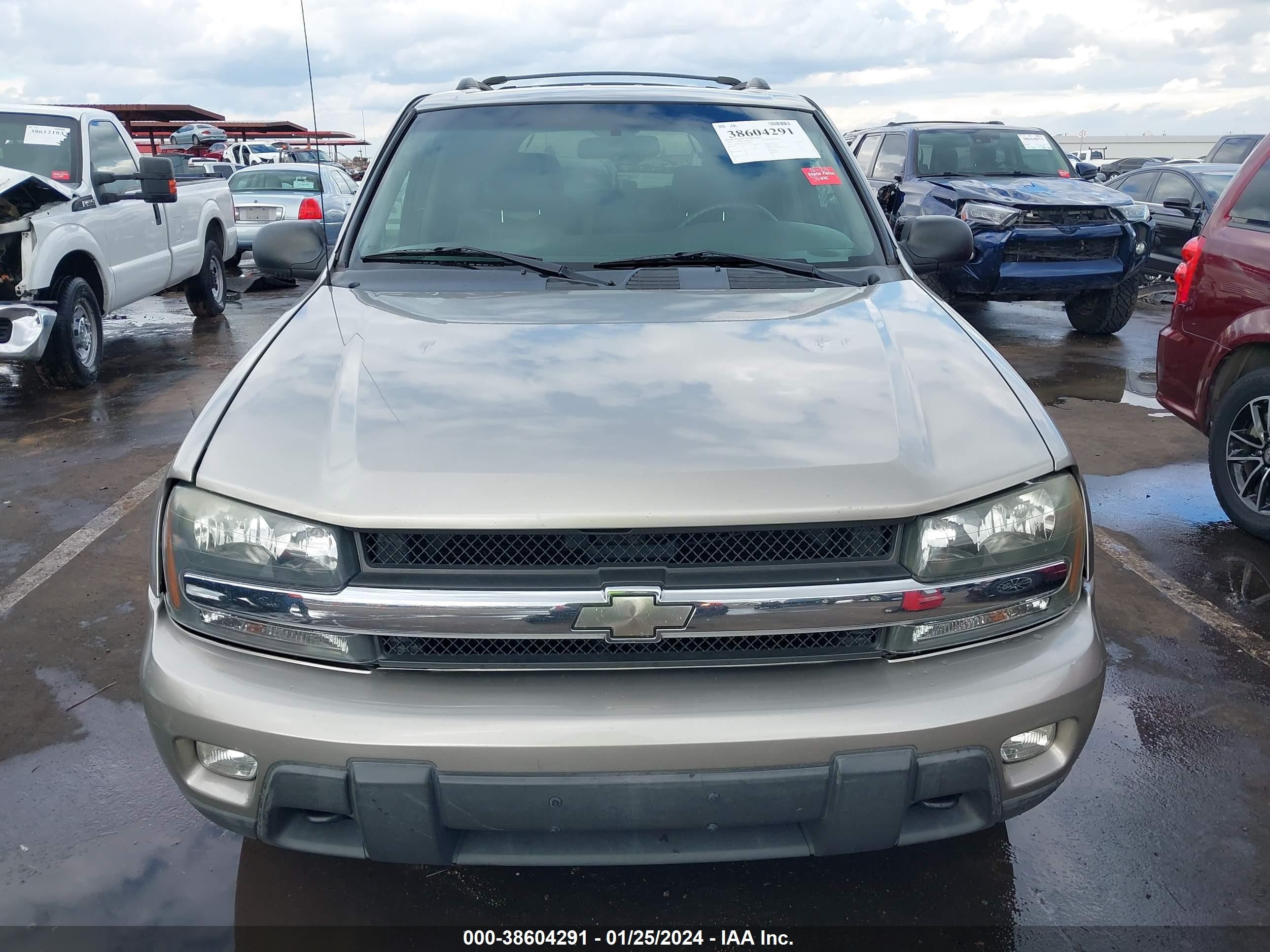 Photo 11 VIN: 1GNDT13SX32393808 - CHEVROLET TRAILBLAZER 