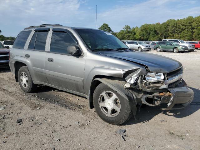 Photo 3 VIN: 1GNDT13SX52103618 - CHEVROLET TRAILBLAZE 