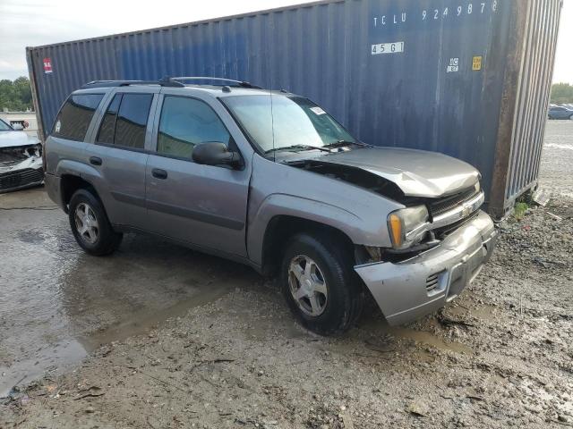 Photo 3 VIN: 1GNDT13SX52256516 - CHEVROLET TRAILBLAZE 