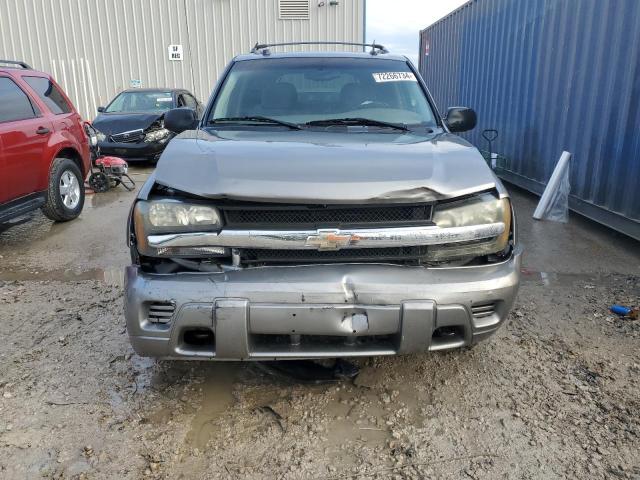 Photo 4 VIN: 1GNDT13SX52256516 - CHEVROLET TRAILBLAZE 