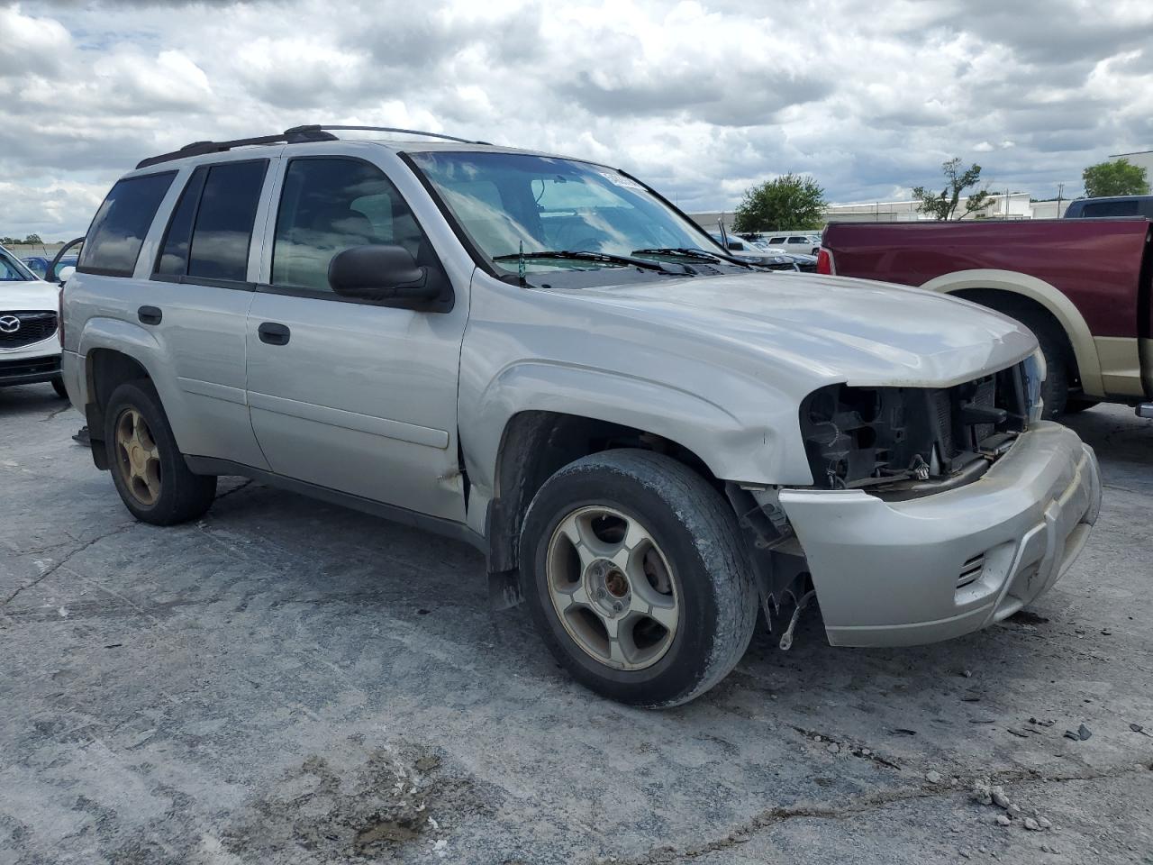 Photo 3 VIN: 1GNDT13SX72115612 - CHEVROLET TRAILBLAZER 