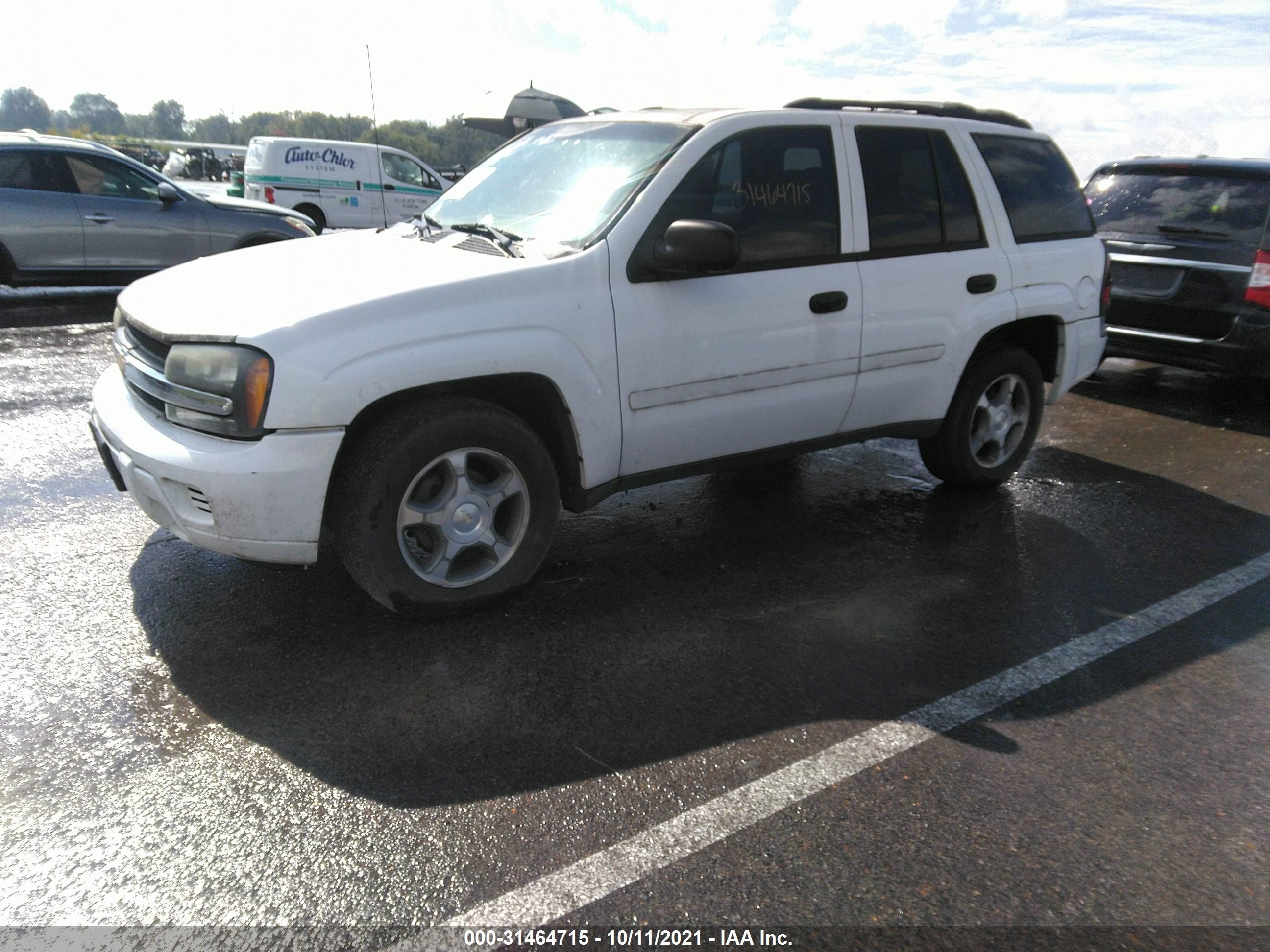 Photo 1 VIN: 1GNDT13SX82171373 - CHEVROLET TRAILBLAZER 