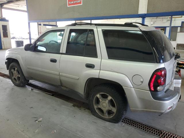 Photo 1 VIN: 1GNDT13SX82177092 - CHEVROLET TRAILBLZR 