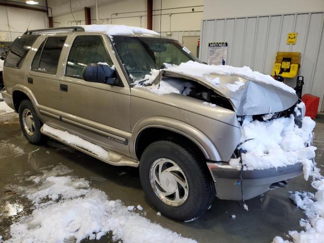 Photo 3 VIN: 1GNDT13W012221898 - CHEVROLET BLAZER 