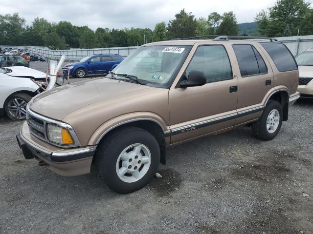 Photo 0 VIN: 1GNDT13W0T2261109 - CHEVROLET BLAZER 