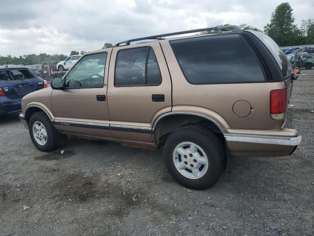 Photo 1 VIN: 1GNDT13W0T2261109 - CHEVROLET BLAZER 