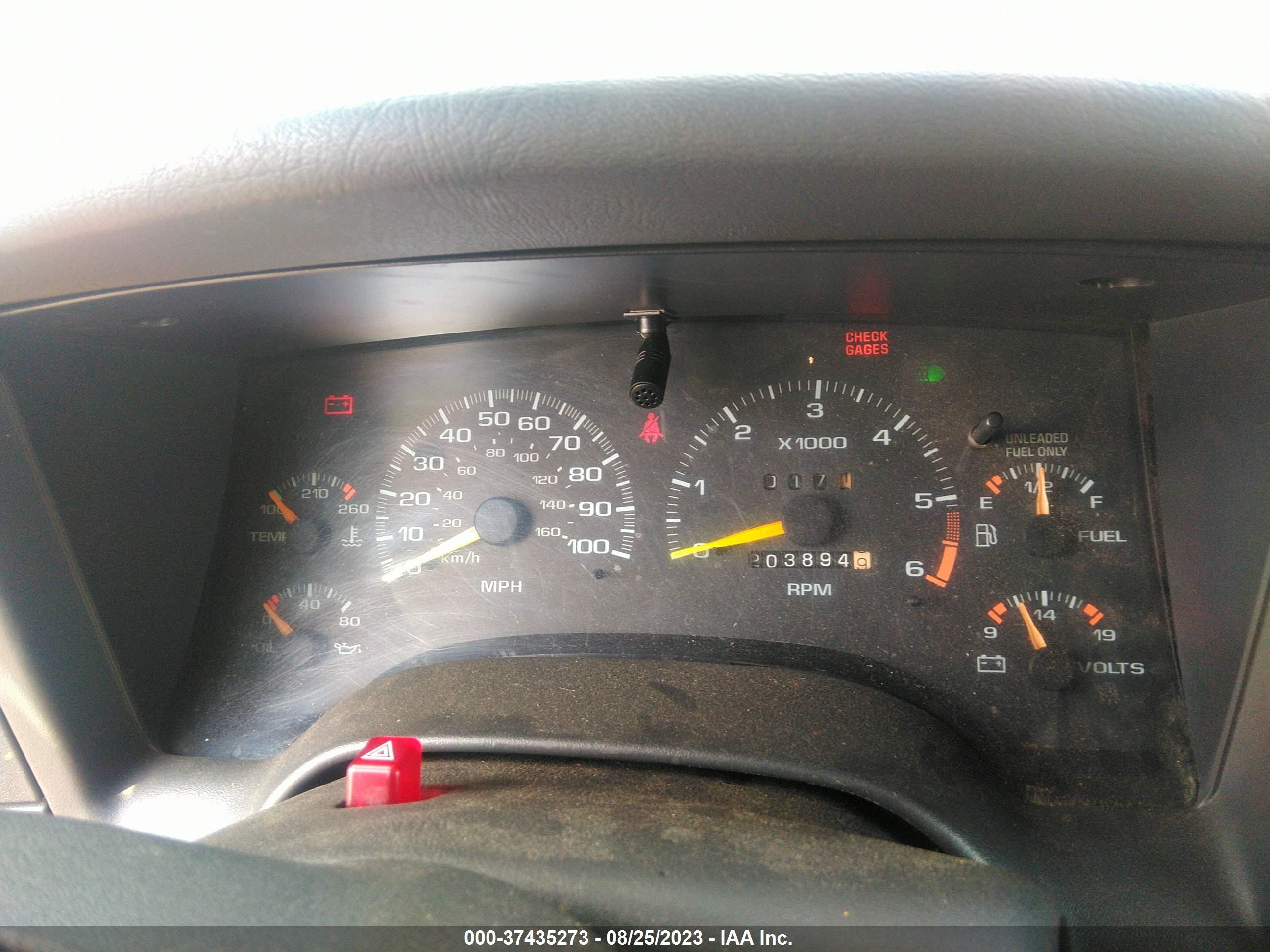 Photo 6 VIN: 1GNDT13W0VK159960 - CHEVROLET BLAZER 