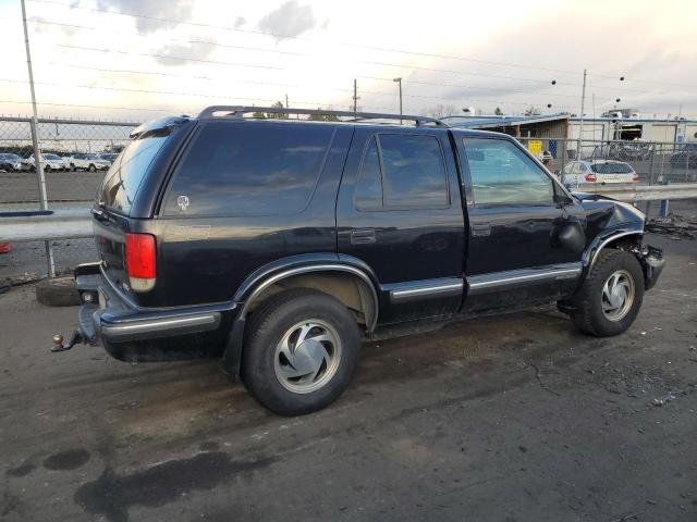 Photo 2 VIN: 1GNDT13W0W2262250 - CHEVROLET BLAZER 