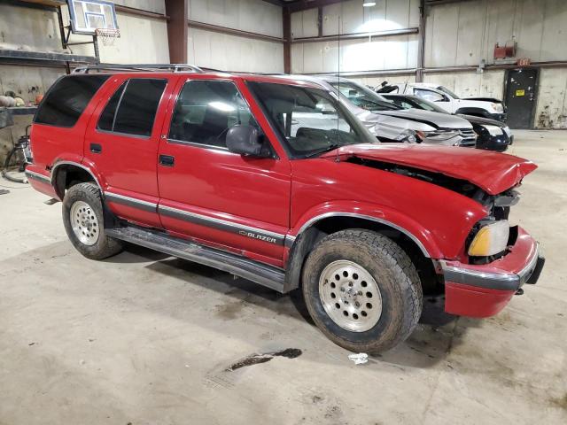 Photo 3 VIN: 1GNDT13W2S2104485 - CHEVROLET BLAZER 