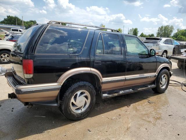 Photo 2 VIN: 1GNDT13W2T2144521 - CHEVROLET BLAZER 