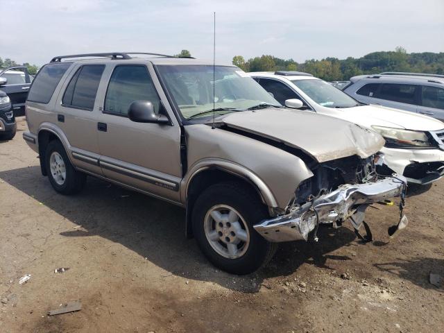 Photo 3 VIN: 1GNDT13W2WK245613 - CHEVROLET BLAZER 