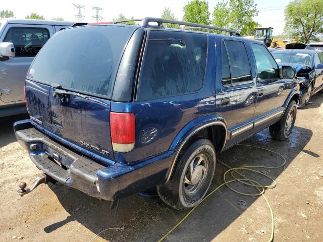 Photo 2 VIN: 1GNDT13W312208708 - CHEVROLET BLAZER 