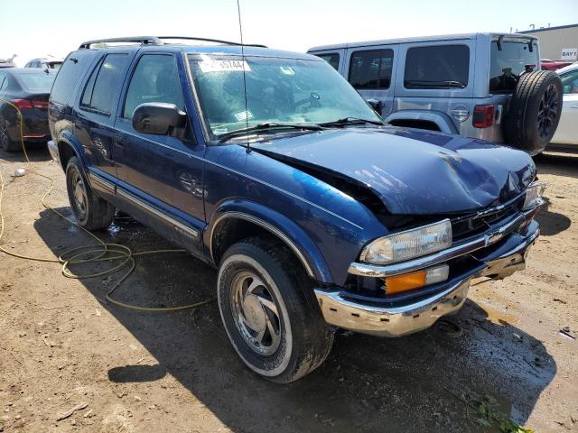 Photo 3 VIN: 1GNDT13W312208708 - CHEVROLET BLAZER 