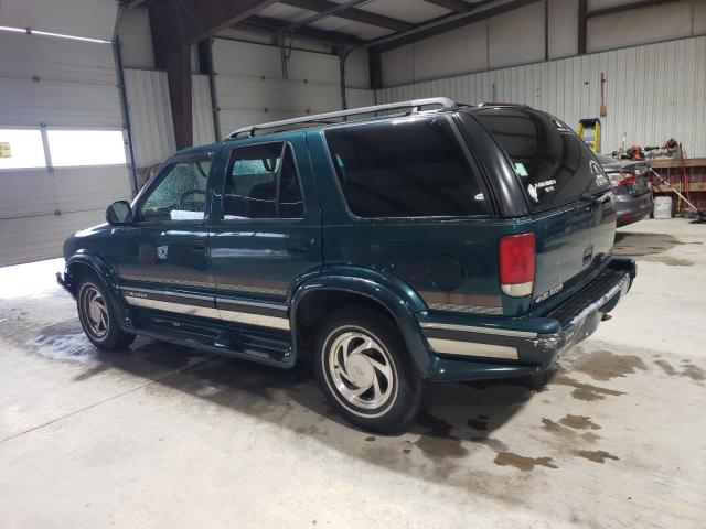 Photo 1 VIN: 1GNDT13W3V2235221 - CHEVROLET BLAZER 