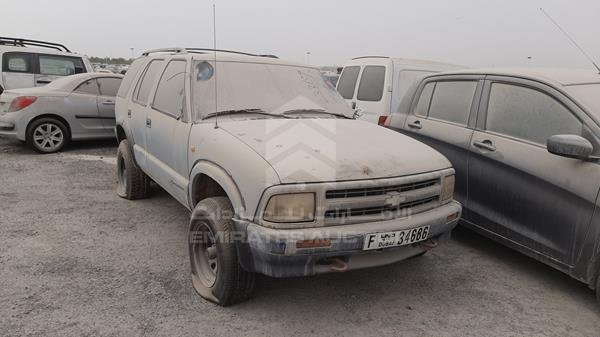 Photo 9 VIN: 1GNDT13W3VK142313 - CHEVROLET BLAZER 