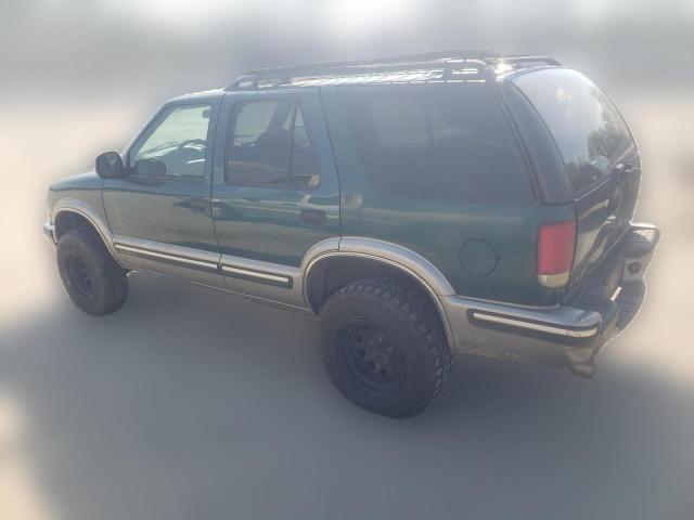 Photo 1 VIN: 1GNDT13W3W2108826 - CHEVROLET BLAZER 