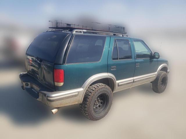 Photo 2 VIN: 1GNDT13W3W2108826 - CHEVROLET BLAZER 