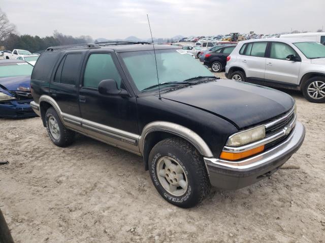 Photo 3 VIN: 1GNDT13W3W2121110 - CHEVROLET BLAZER 