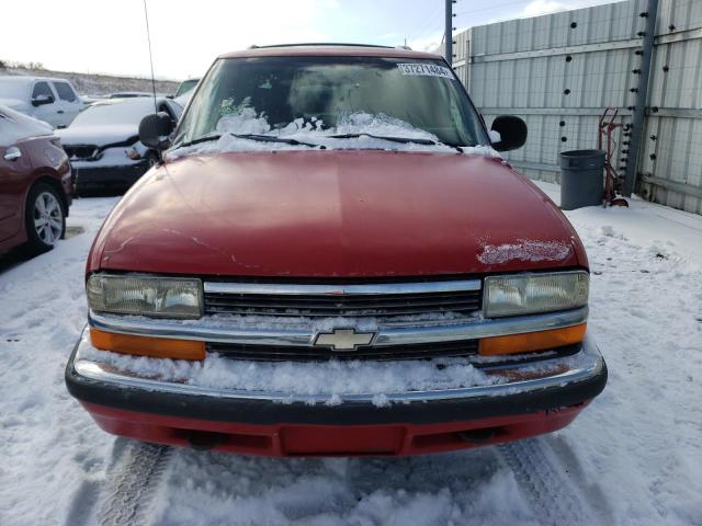 Photo 4 VIN: 1GNDT13W3W2169822 - CHEVROLET BLAZER 