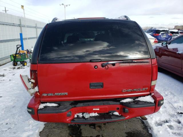 Photo 5 VIN: 1GNDT13W3W2169822 - CHEVROLET BLAZER 