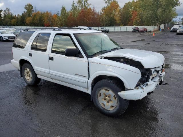 Photo 3 VIN: 1GNDT13W3X2151967 - CHEVROLET BLAZER 