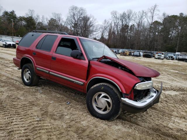 Photo 3 VIN: 1GNDT13W412163925 - CHEVROLET BLAZER 