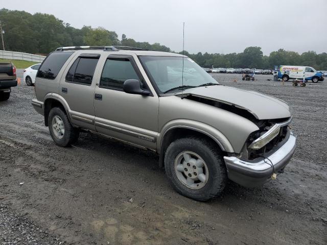 Photo 3 VIN: 1GNDT13W4W2145710 - CHEVROLET BLAZER 