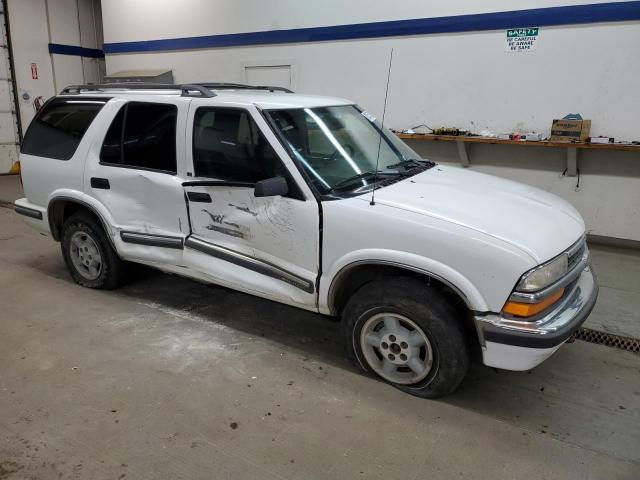 Photo 3 VIN: 1GNDT13W4W2161227 - CHEVROLET BLAZER 