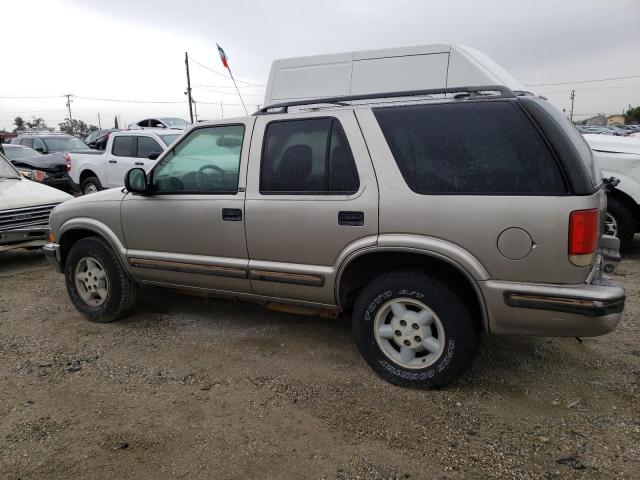 Photo 1 VIN: 1GNDT13W4W2169571 - CHEVROLET BLAZER 