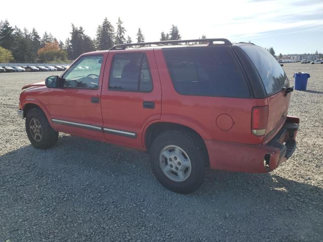 Photo 1 VIN: 1GNDT13W4Y2238584 - CHEVROLET BLAZER 