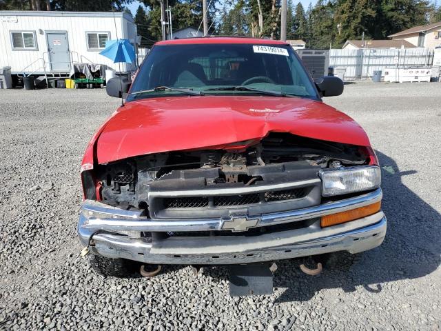 Photo 4 VIN: 1GNDT13W4Y2238584 - CHEVROLET BLAZER 