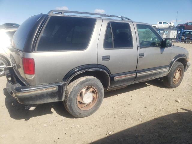 Photo 2 VIN: 1GNDT13W5X2238592 - CHEVROLET BLAZER 