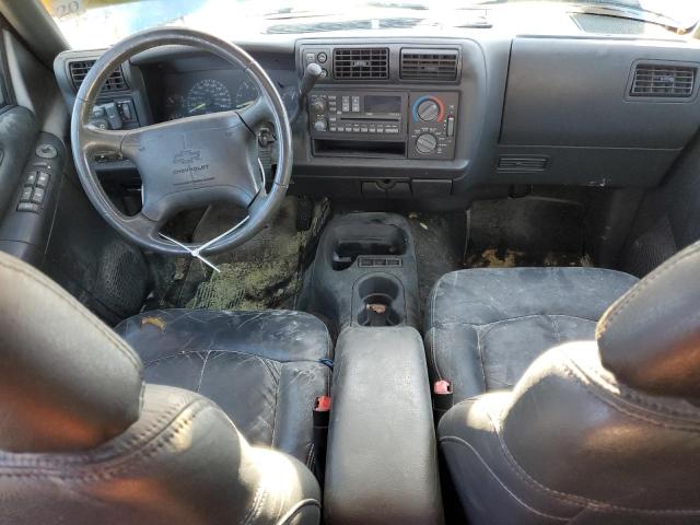 Photo 7 VIN: 1GNDT13W6S2137053 - CHEVROLET BLAZER 