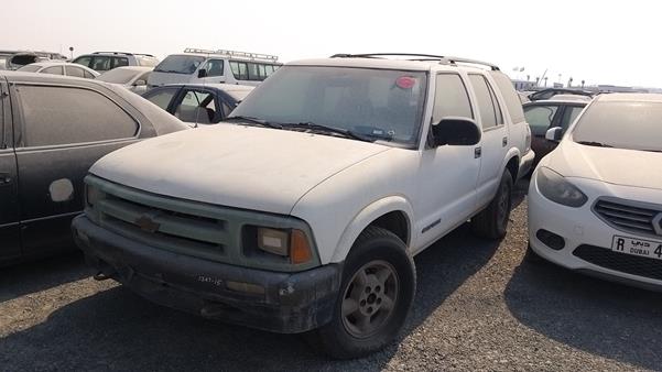 Photo 2 VIN: 1GNDT13W6T2253872 - CHEVROLET TRAILBLAZER 