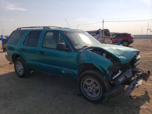 Photo 3 VIN: 1GNDT13W6T2282966 - CHEVROLET BLAZER 