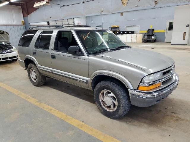 Photo 3 VIN: 1GNDT13W712214351 - CHEVROLET BLAZER 