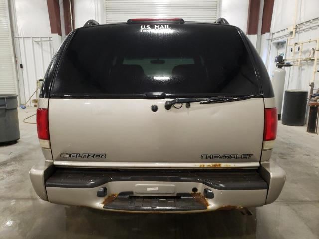 Photo 5 VIN: 1GNDT13W71K209778 - CHEVROLET BLAZER 