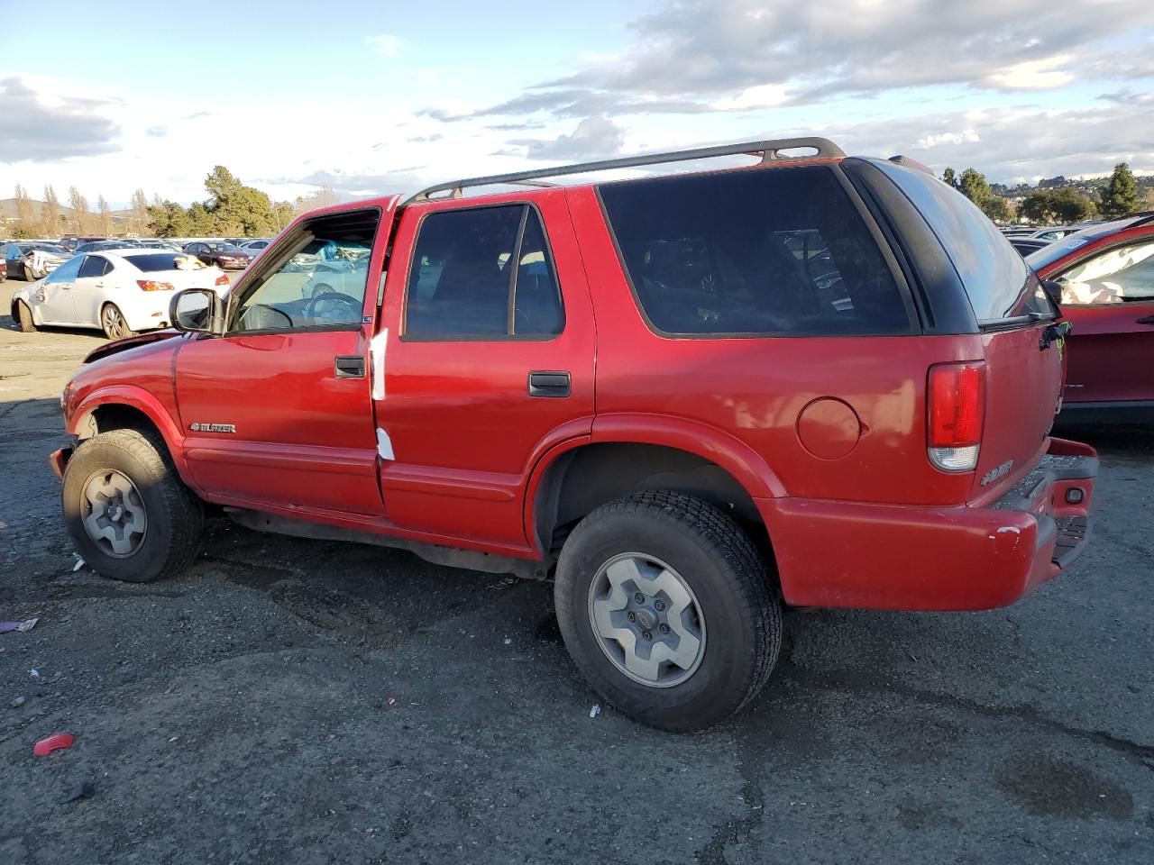 Photo 1 VIN: 1GNDT13W72K175729 - CHEVROLET BLAZER 