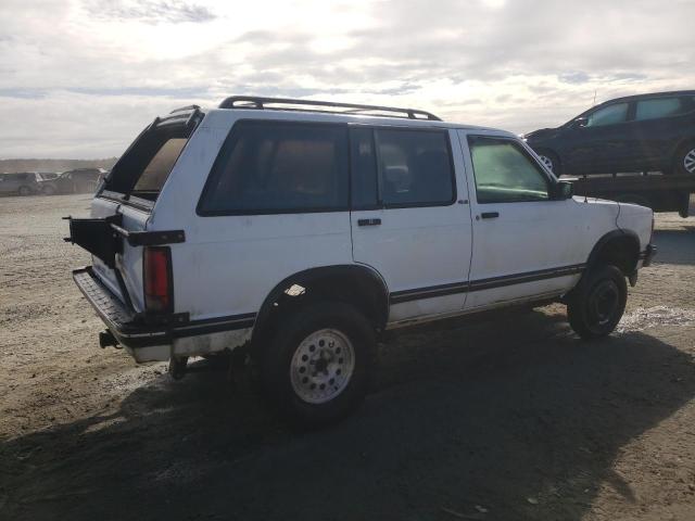 Photo 2 VIN: 1GNDT13W7R2125472 - CHEVROLET BLAZER 