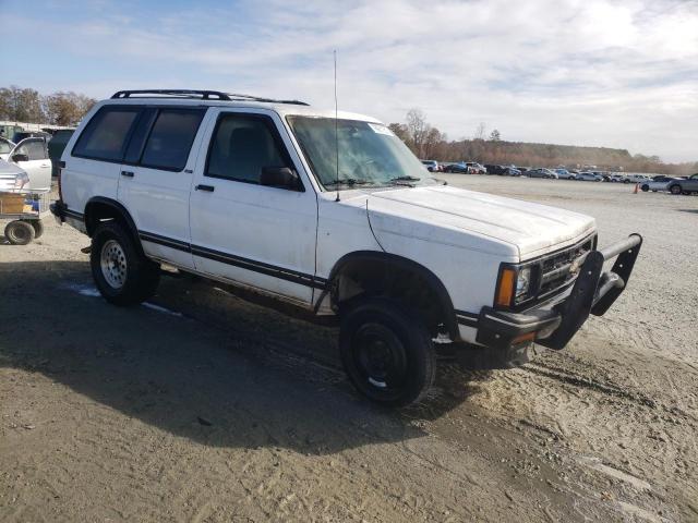 Photo 3 VIN: 1GNDT13W7R2125472 - CHEVROLET BLAZER 