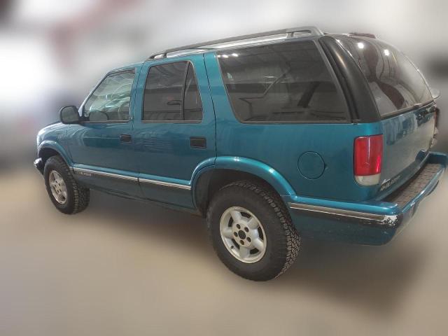 Photo 1 VIN: 1GNDT13W7T2191110 - CHEVROLET BLAZER 